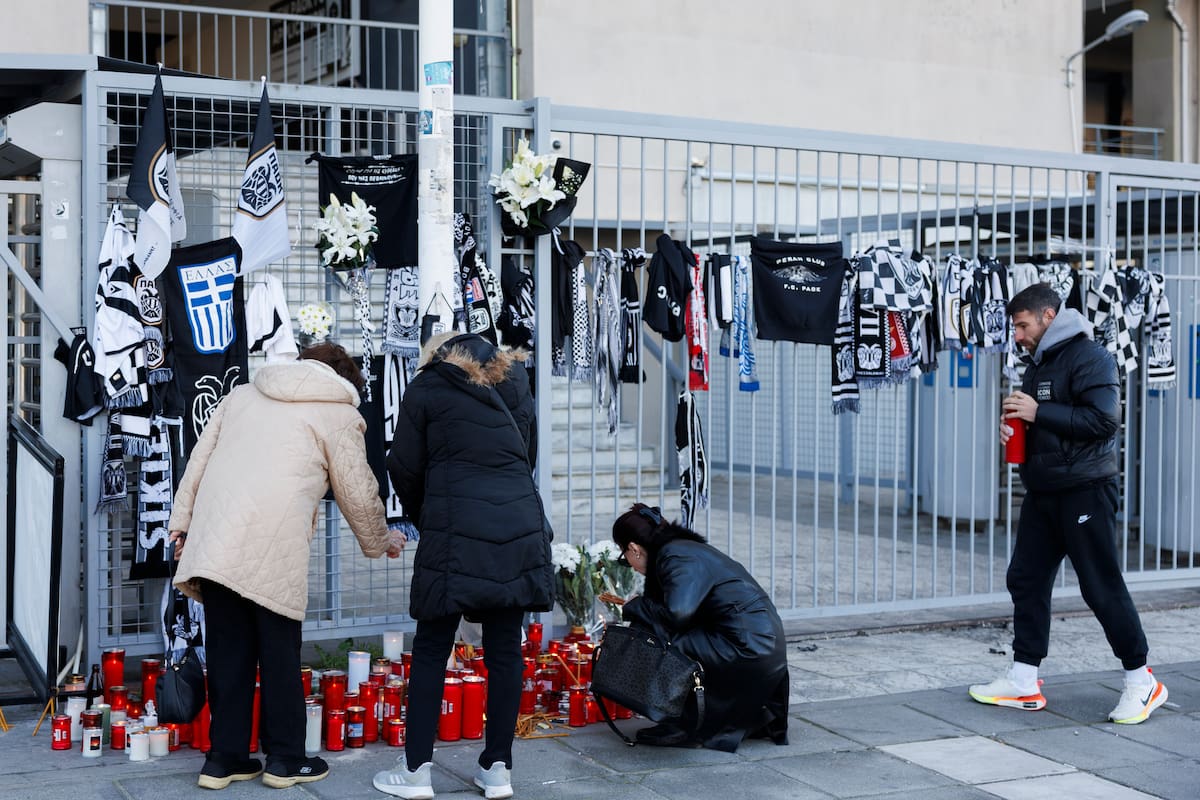 Video: hinchas del PAOK de Grecia mueren en terrible accidente de tráfico