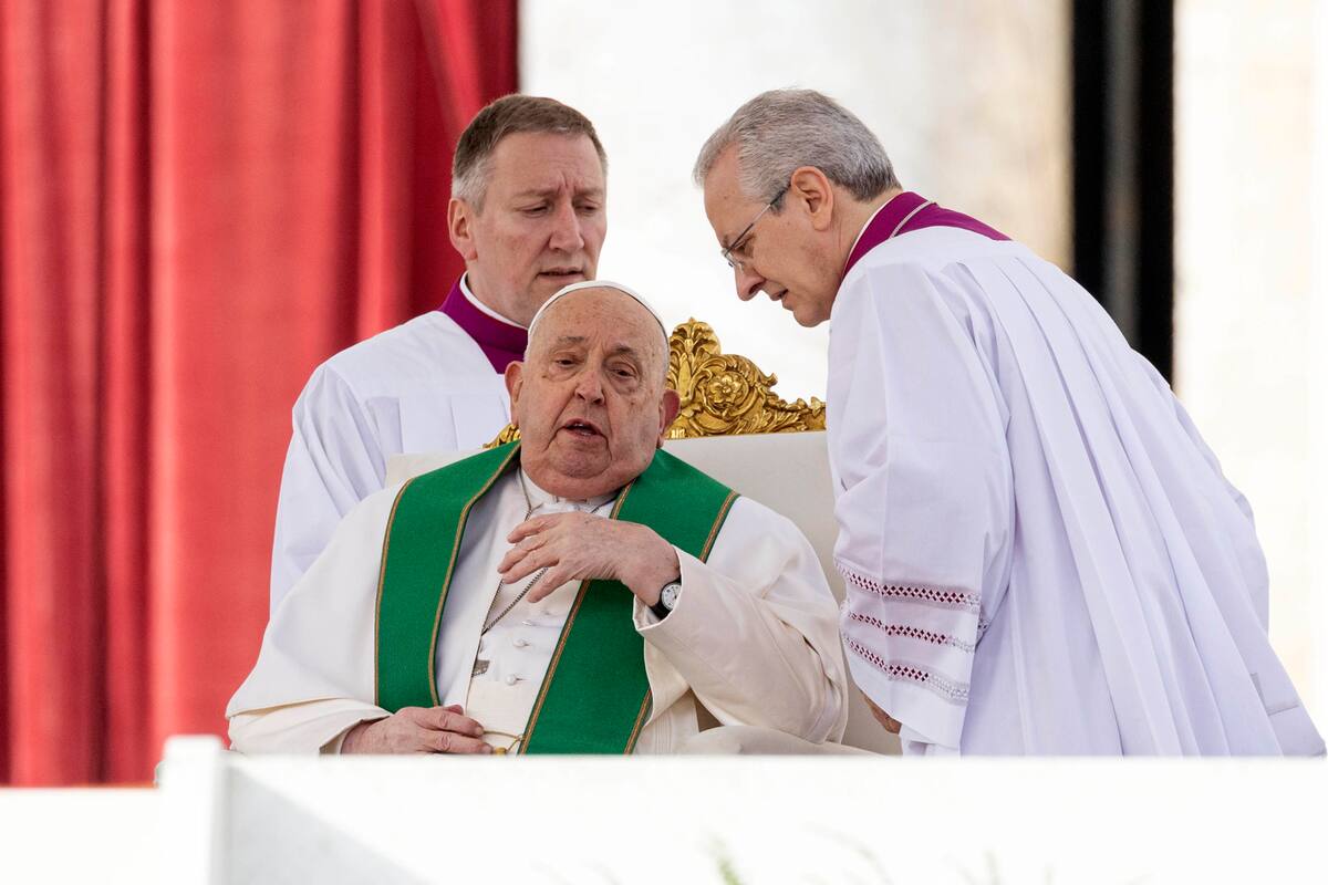 El Papa Francisco, nuevamente hospitalizado de urgencia en el Gemelli
