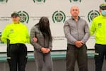 Usaban uniformes de la Policía para cometer atracos: pareja va a la cárcel