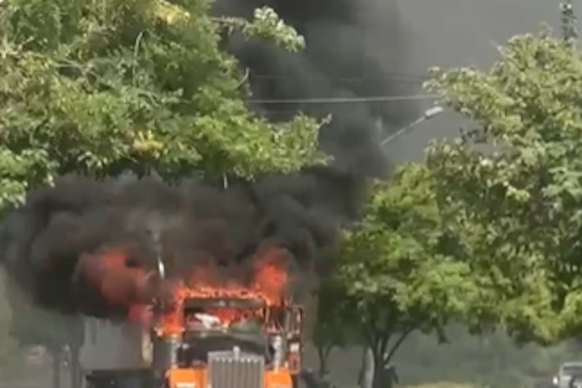 Videos: así se vive el paro armado decretado por las ACSN en Santa Marta
