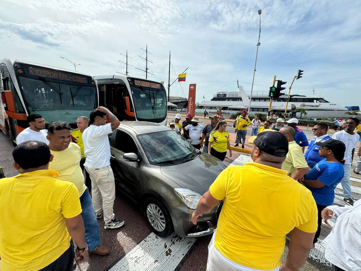 Paro de taxistas en Cartagena. // Nayib Gaviria- EU