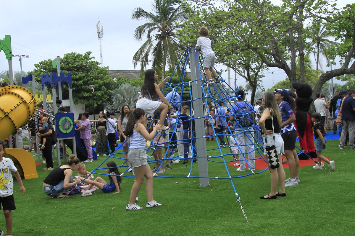 Inauguración del parque Punta Castillo. // Foto: Julio Castaño - El Universal