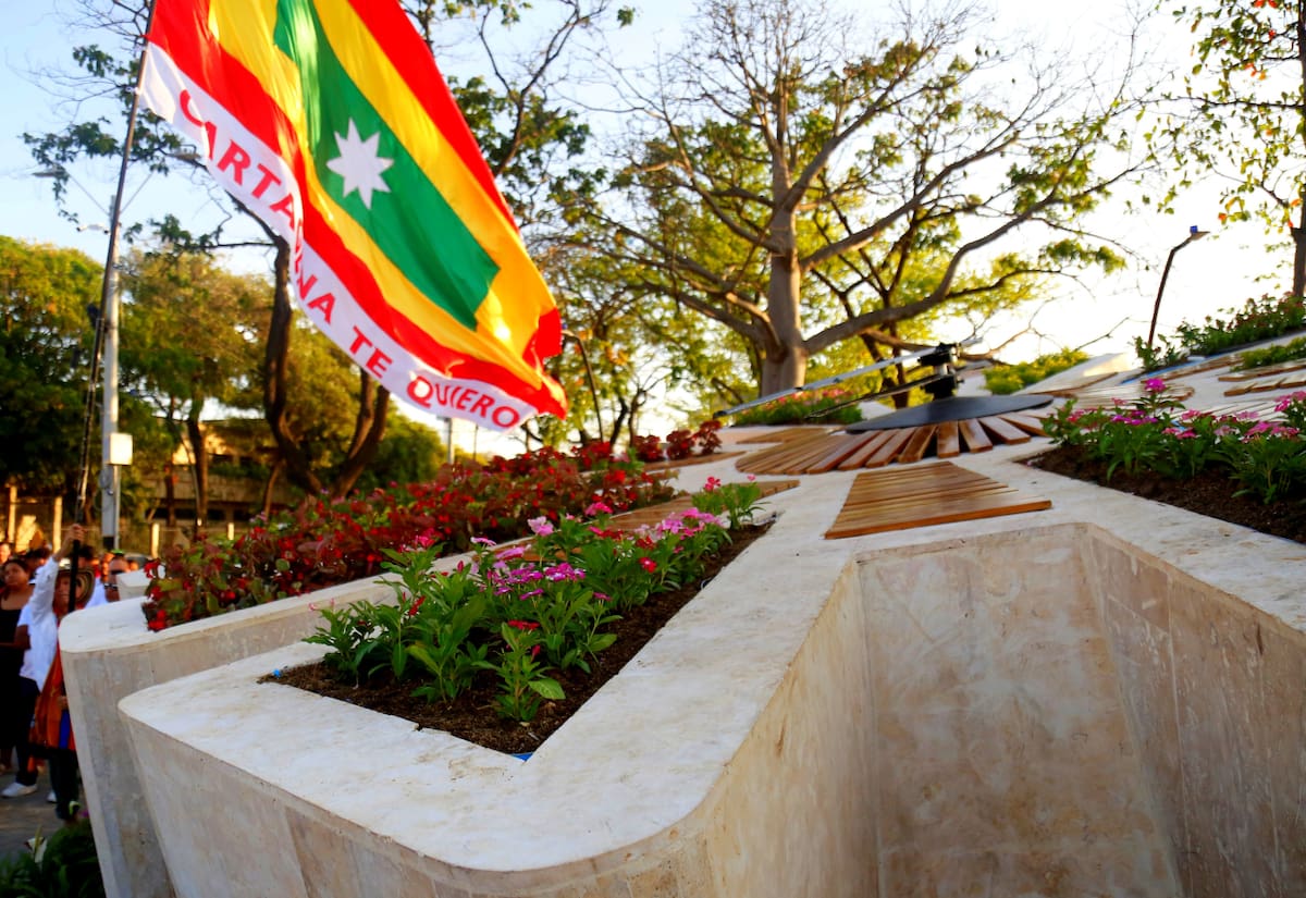 Parque del Reloj Floral, el renovado símbolo cultural que embellece Cartagena. // foto Luís Herrán - El Universal