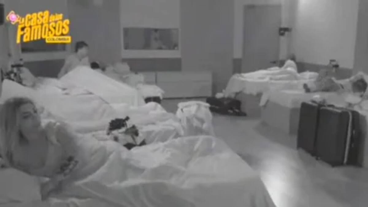El temblor sacudió la tranquilidad de los inquilinos de La Casa de los Famosos en plena madrugada. / Captura de pantalla