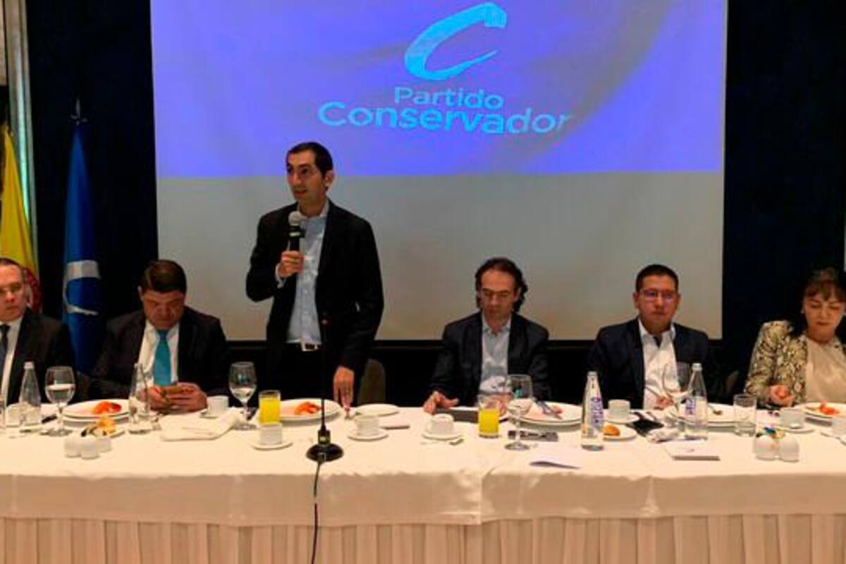 Federico Gutiérrez consolidó apoyo del conservatismo