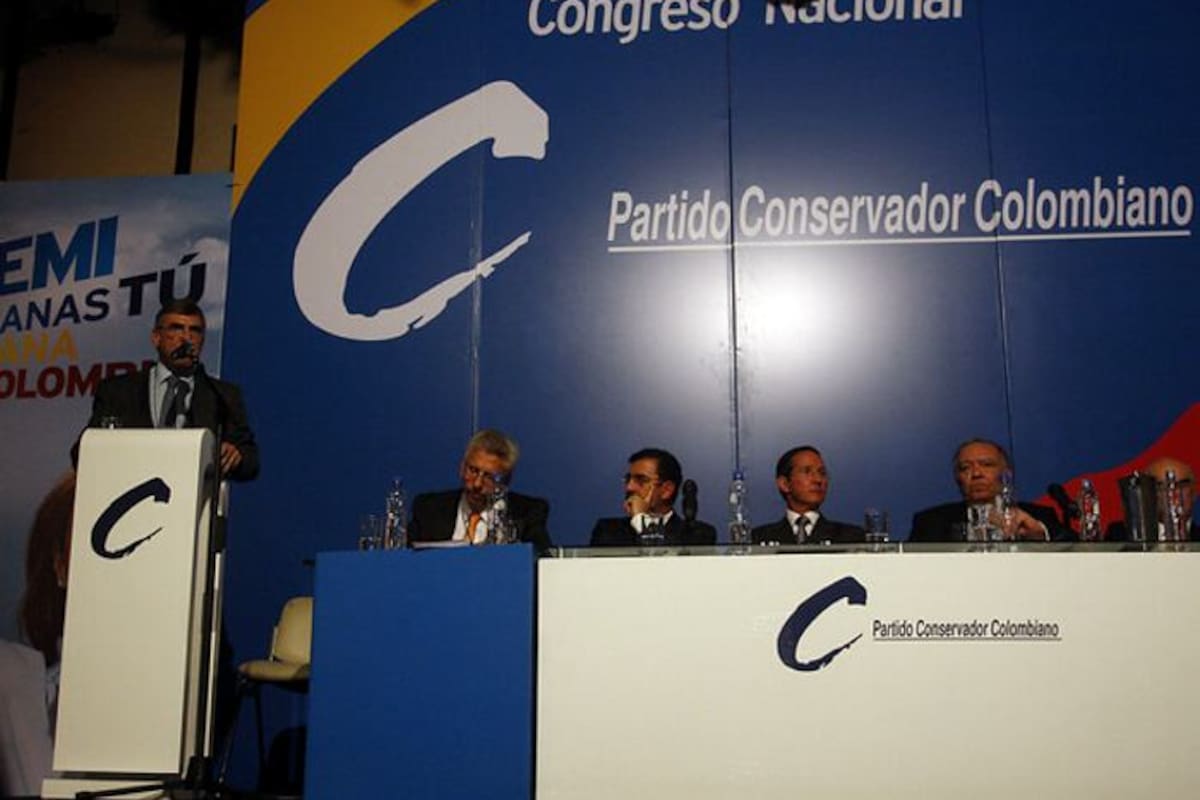 Partido Conservador niega archivo de sanción contra 7 congresistas