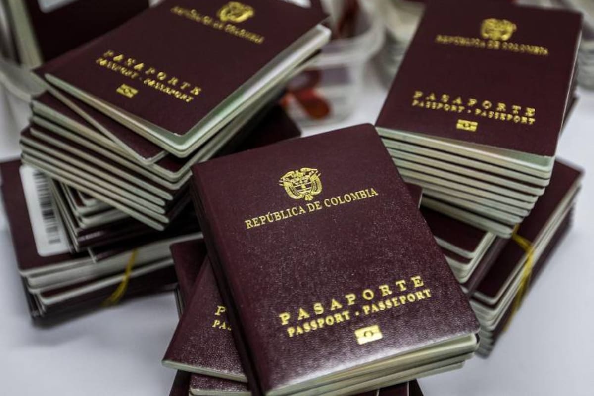 ¿Firmas interesadas en pasaportes ya realizaron impresiones?