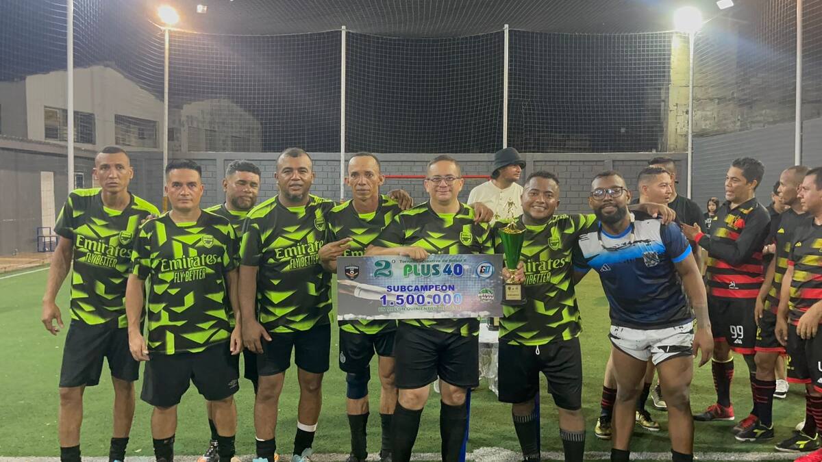 Pasión Real se quedó con el subcampeonato en el Torneo Recreativo Fútbol6 Plus40. //Cortesía