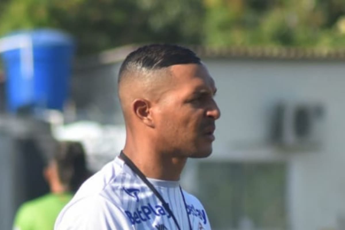 Selecciones Bolívar de fútbol no brillan ni resplandecen sino que preocupan