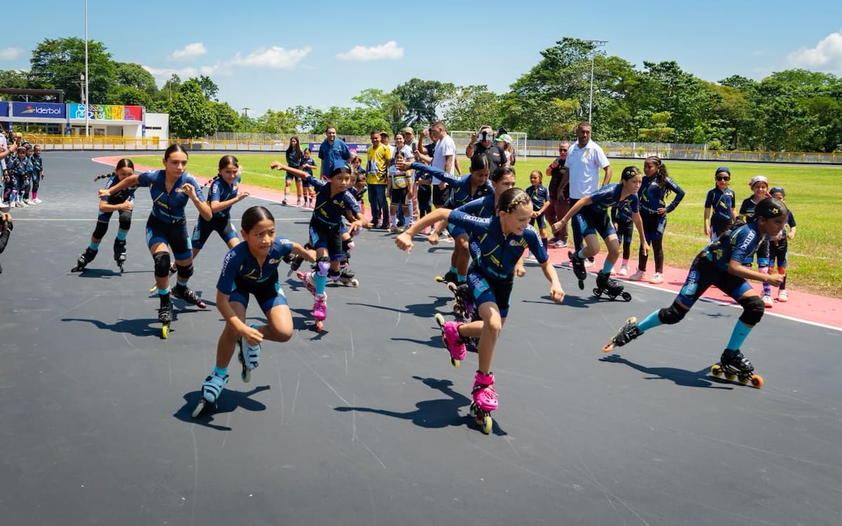 La Pista de Patinaje Elías Del Valle ilusiona a niños y jóvenes que aman este deporte en el sur de Bolívar. //CORTESÍA IDERBOL