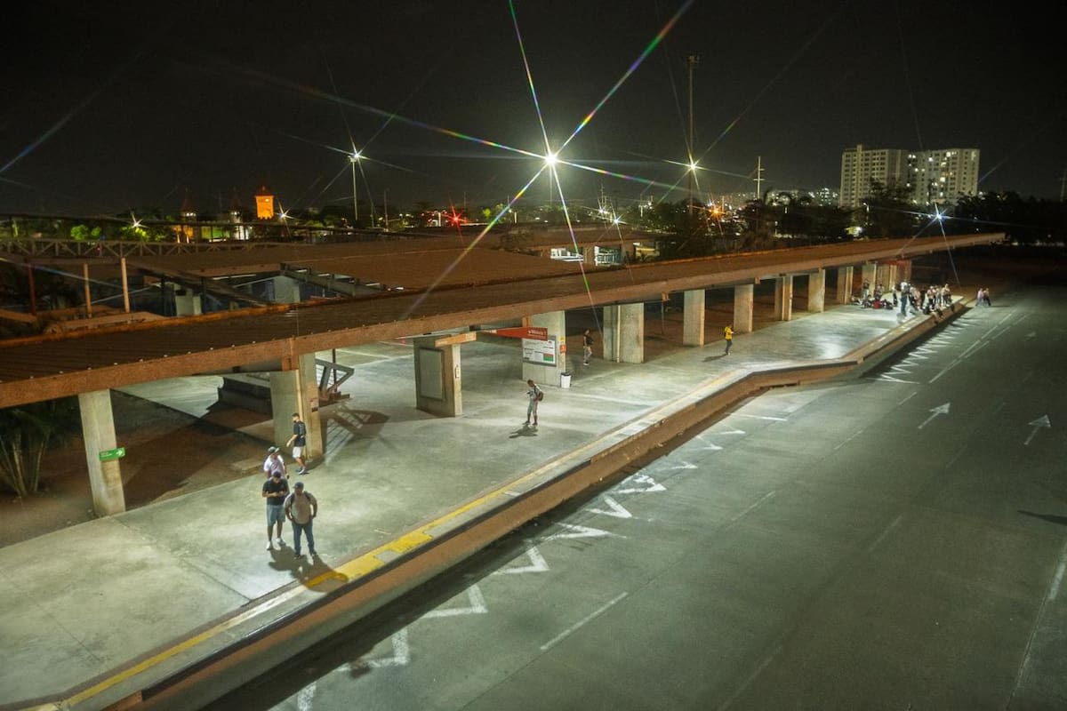 Refuerzan iluminación en Patio Portal de Transcaribe: esta fue la inversión