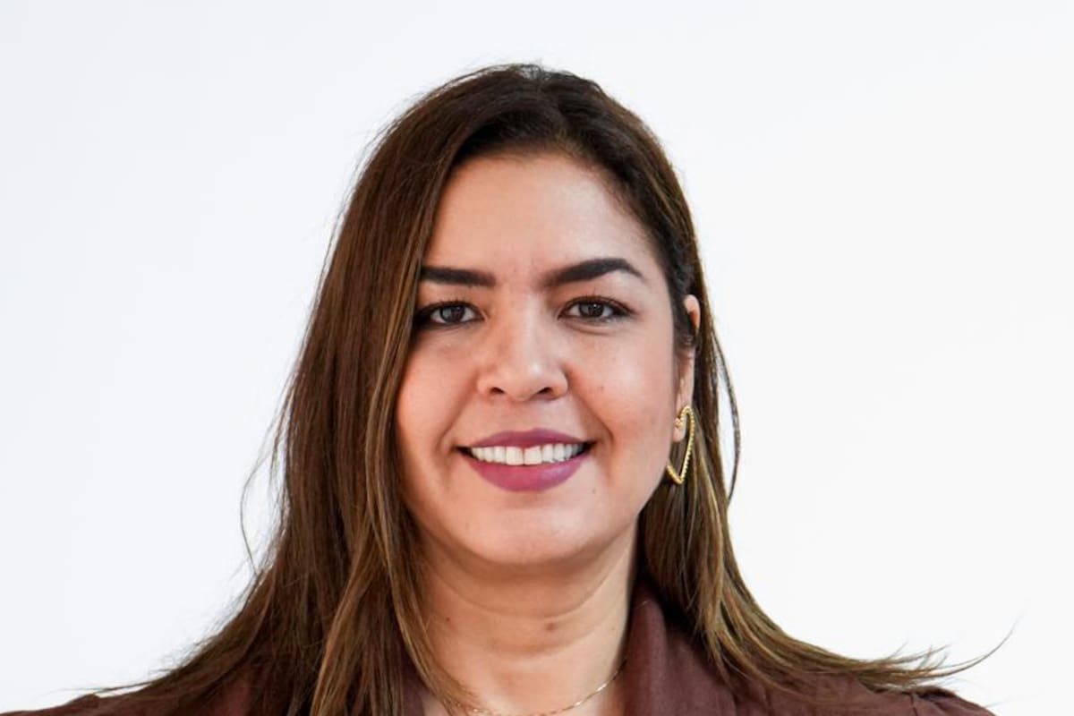 Patricia Mejía asume como nueva gerente de OINAC: perfil y retos