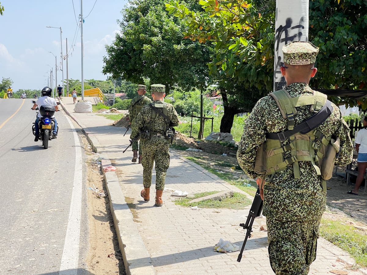 La Infantería de Marina estará acompañando a los policías para brindar seguridad en el partido del Junior y Cerro Porteño. // Foto: Cortesía - Alcaldía de Cartagena.