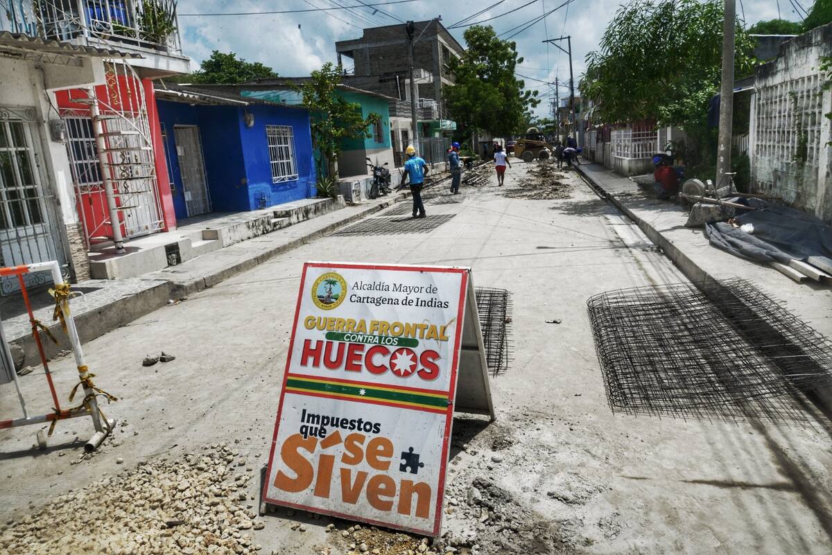 Pavimentación de dos importantes vías en El Pozón.//Cortesía