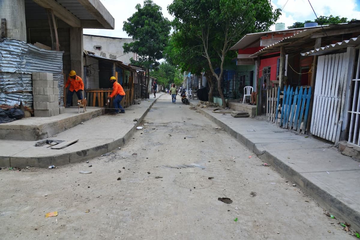 Nelson Mandela se prepara para estrenar calle: así avanza la pavimentación