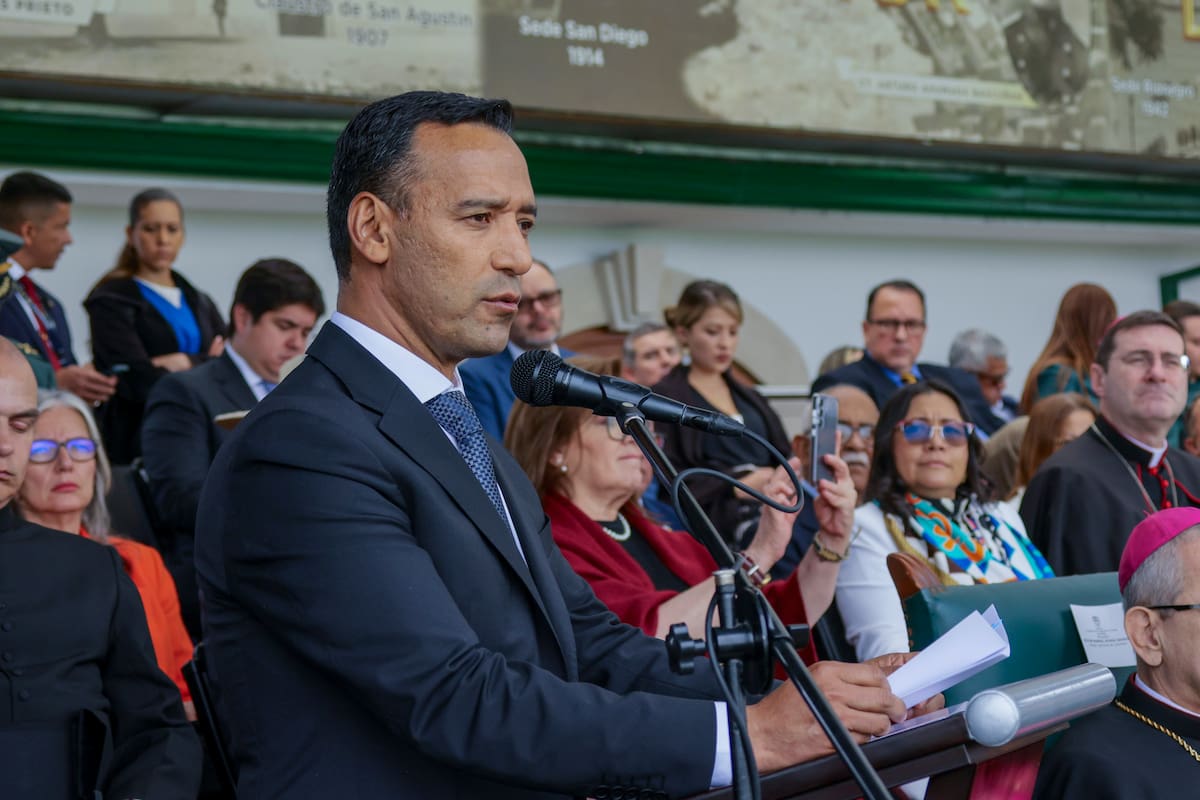 Ministerio de Defensa anuncia millonaria recompensa tras atentado al Ejército