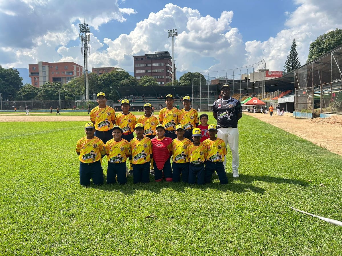 Los niños de Pelota Caliente mostaron su poderío en el Festival de Festivales baby Béisbol en Medellín.//CORTESÍA
