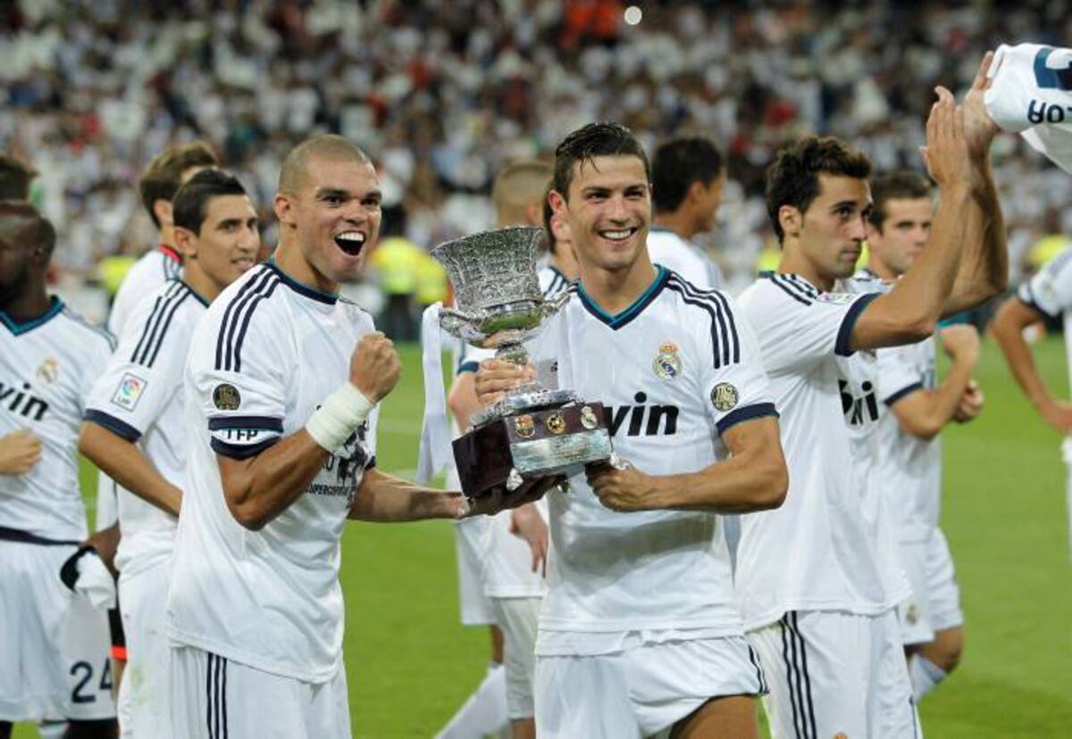 Real Madrid anunció el viernes ingresos por más 600 millones de dólares, una cifra sin precedentes, en la temporada de 2011-12. AP ANDRES KUDACKI