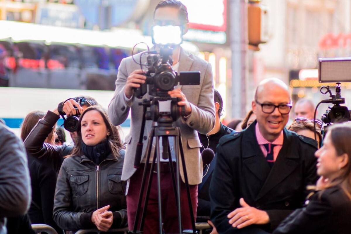 ¿Eres periodista? Estas herramientas de IA podrían sacarte de apuros