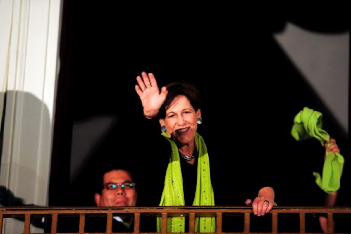 Susana Villarán, alcaldesa de Lima, está enfrascada en una polémica con el presidente García por una estatua de Cristo que éste quiere instalar en un cerro de la capital. ARCHIVO