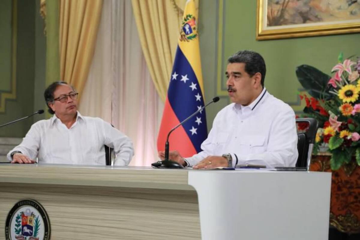 Petro declina asistir a la posesión de Maduro por falta de transparencia electoral en Venezuela.