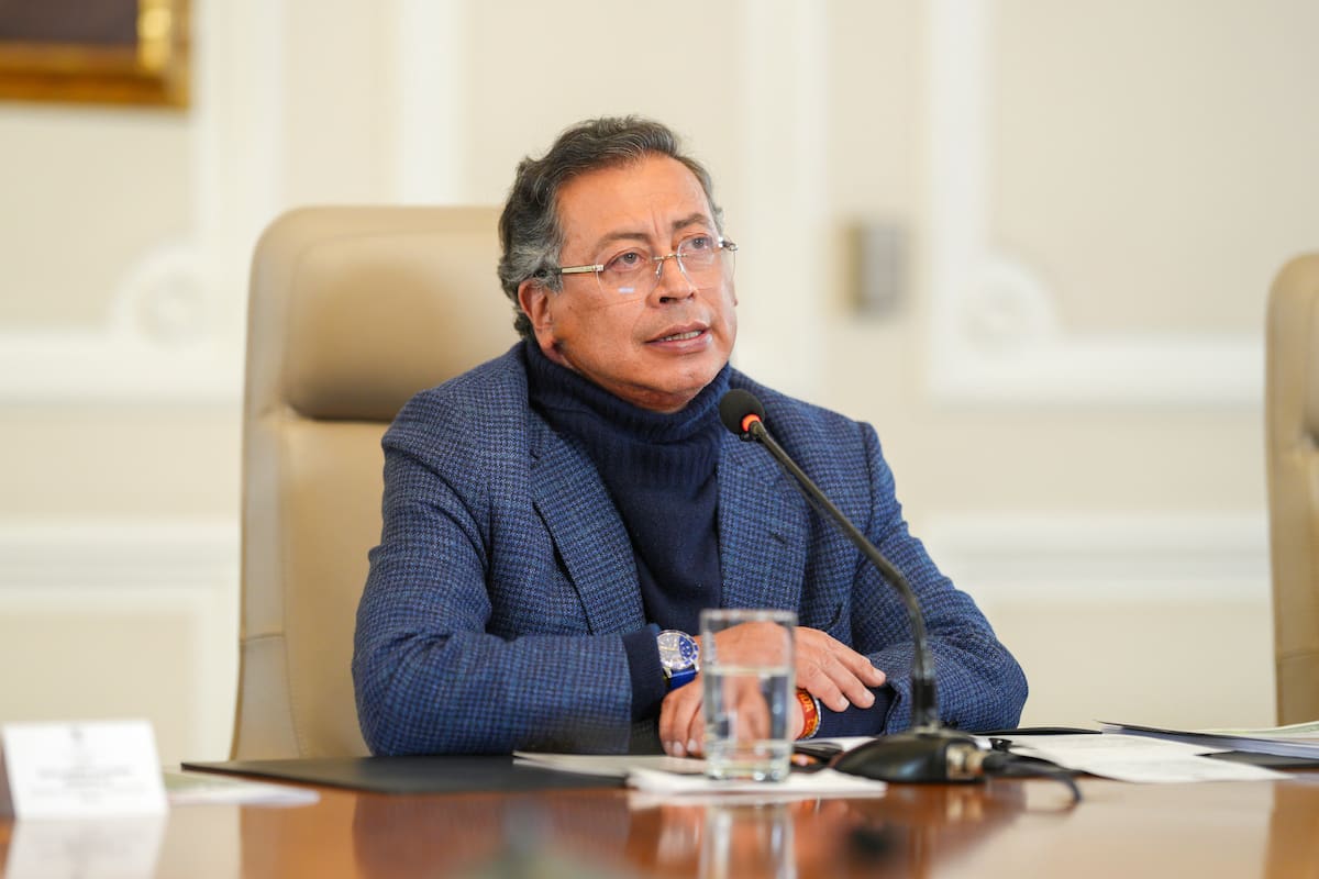 “Se intenta desaparecer al Presidente”: alerta Gustavo Petro
