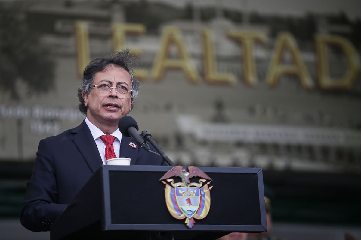 Petro fue criticado por subir a tarima a narcos de Medellín. // Foto: Colprensa - Cristian Bayona.