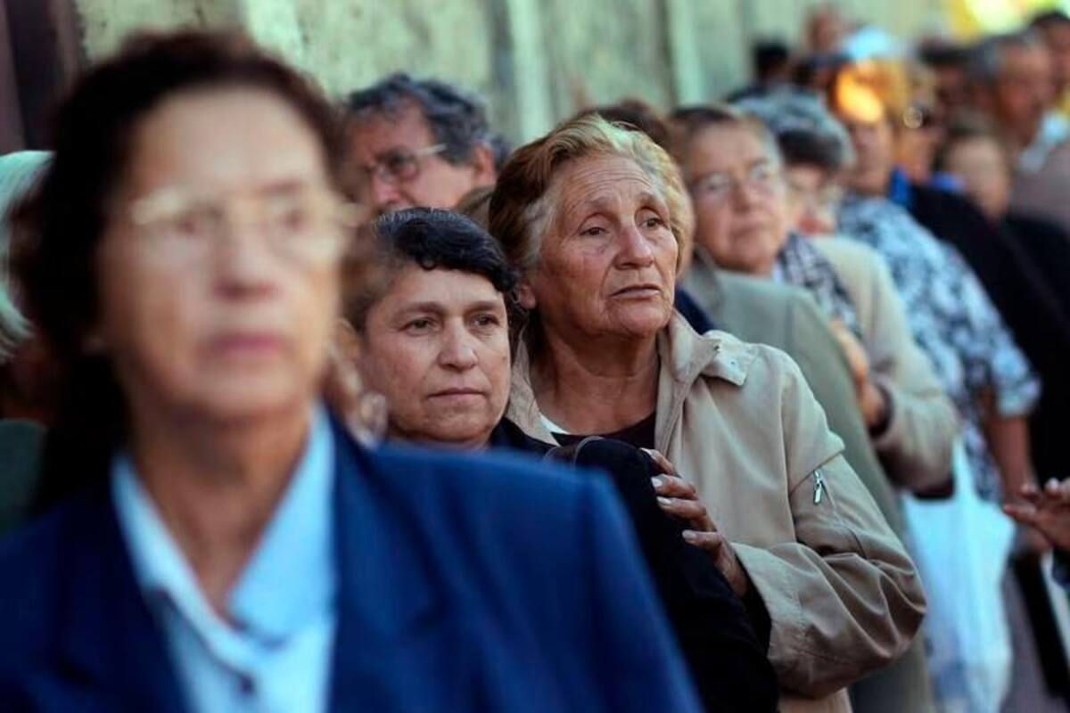 Mujeres en Colombia podrán pensionarse más rápido desde 2026: esta es la razón