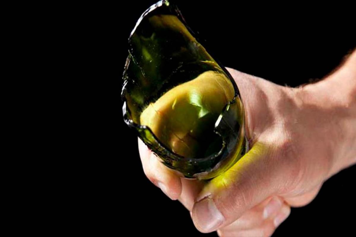 A prisión hombre que intentó matar a un joven con un pico de botella