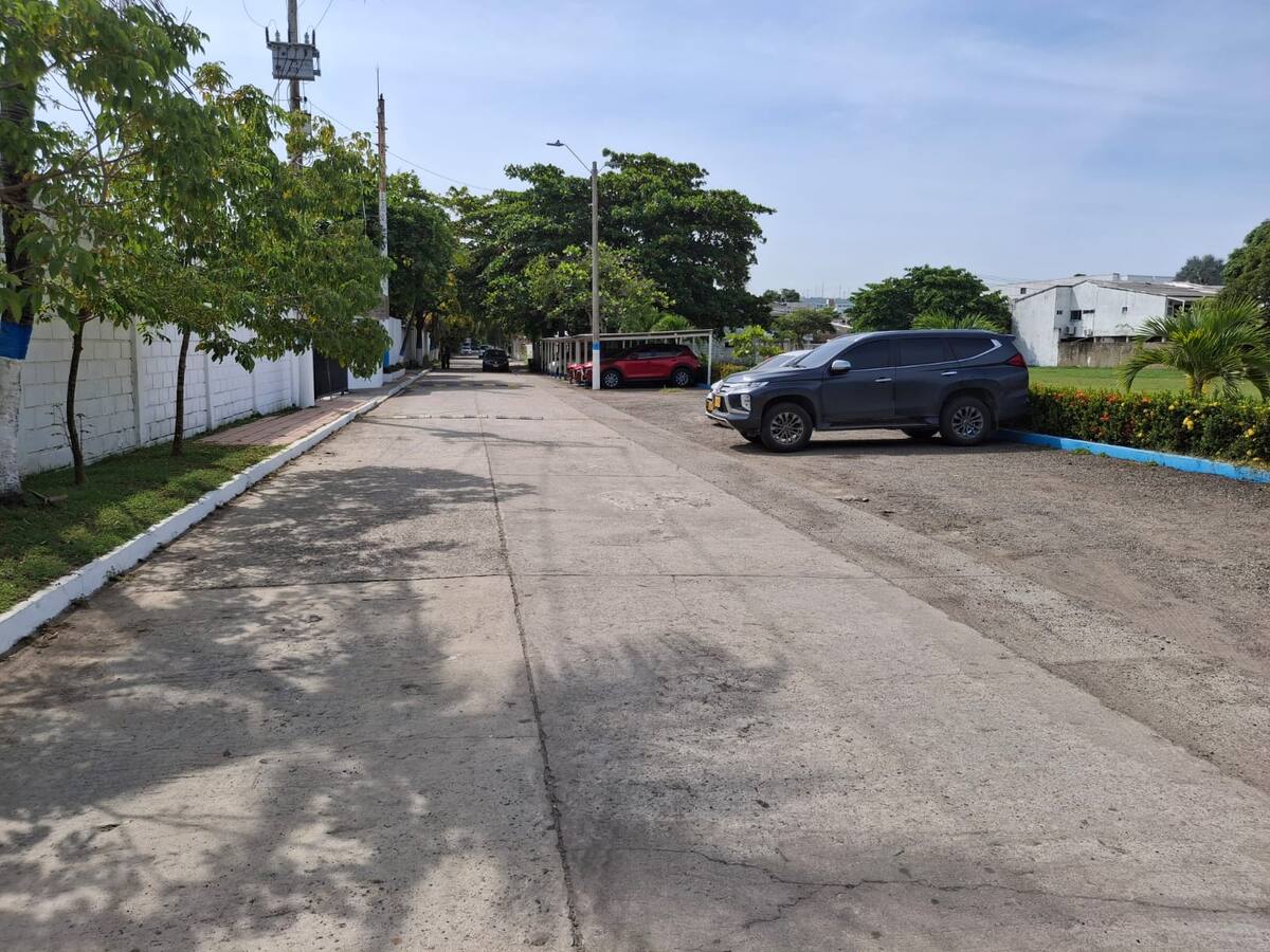 Piden medidas en Crespo ante congestión vehicular por obras. // cortesía