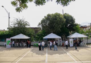 Alcaldía de Cartagena realiza jornada de trámites en Flor del Campo: Sisbén, Catastro y más sin filas