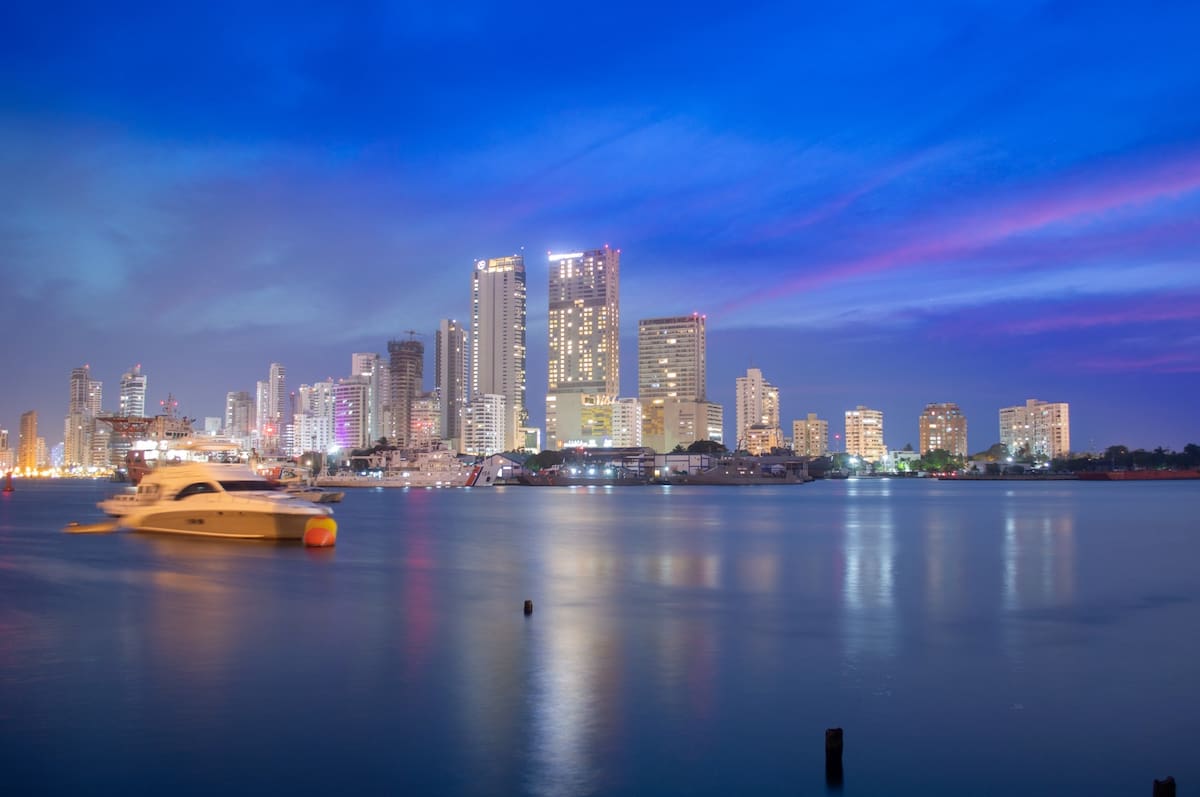 Qué hacer en Cartagena de noche: 4 planes turísticos imperdibles en 2026 // Civitatis.