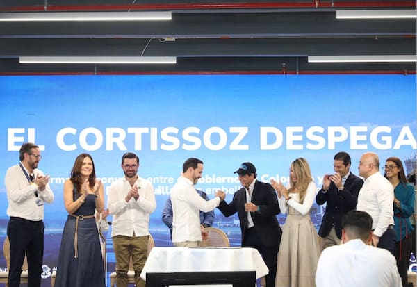 Char anuncia inversión por 40 mil millones de pesos al aeropuerto Ernesto Cortissoz