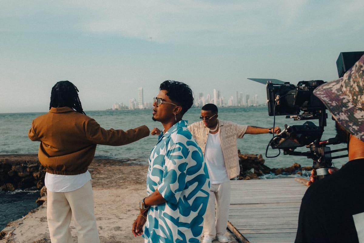 ‘Playa’ fusiona afrobeat y esencia caribeña en una apuesta veraniega. // Cortesía - suministrada