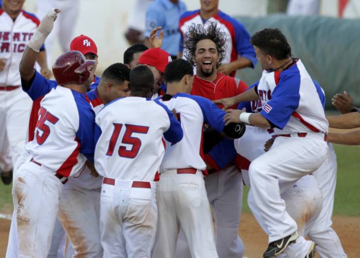 Puerto Rico derrotó a México y ayudó a Dominicana a alcanzar el título.