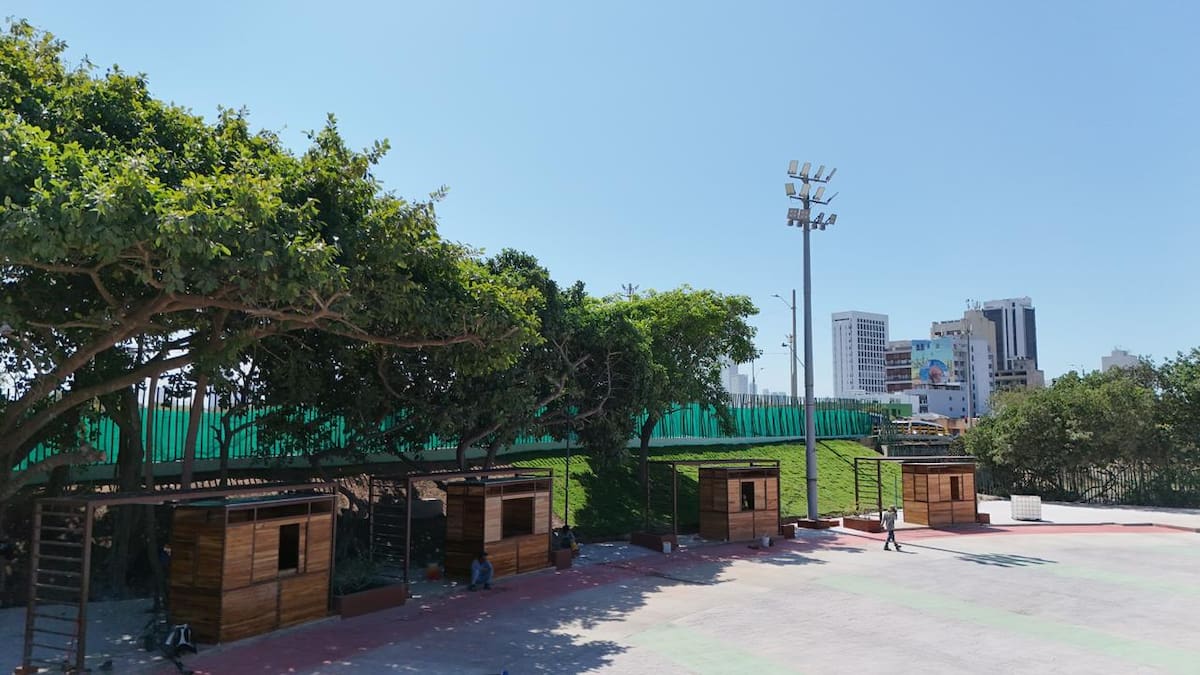 Obras en Plaza de Variedades han generado 185 empleos directos y tienen un 95 % de avance. // Foto: cortesía de la Alcaldía de Cartagena.