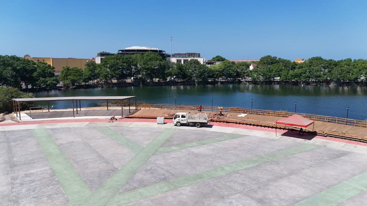 Obras en Plaza de Variedades han generado 185 empleos directos y tienen un 95 % de avance. // Foto: cortesía de la Alcaldía de Cartagena.