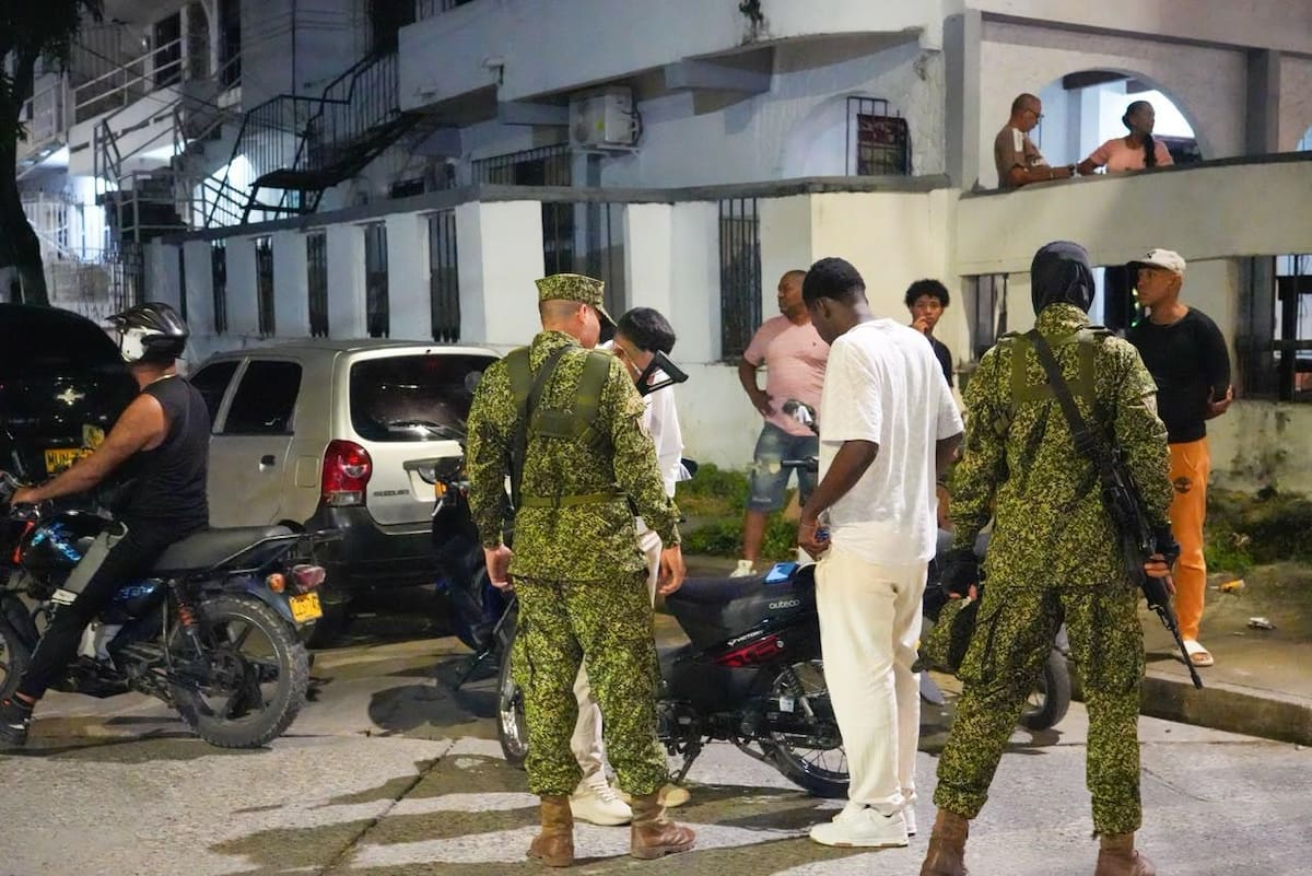 La Alcaldía de Cartagena, la Armada Nacional y la Policía Metropolitana cerraron la última semana en acciones dirigidas a enfrentar delitos que afectan la seguridad y comportamientos que alteran la convivencia ciudadana. // Foto: Cortesía - Alcaldía de Cartagena.