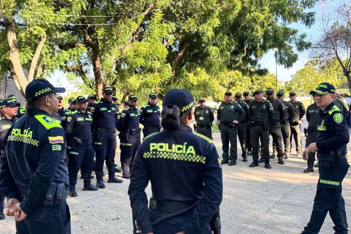 Policía activa escuadrón antiriñas en Mompox para reforzar la seguridad en FestiJazz