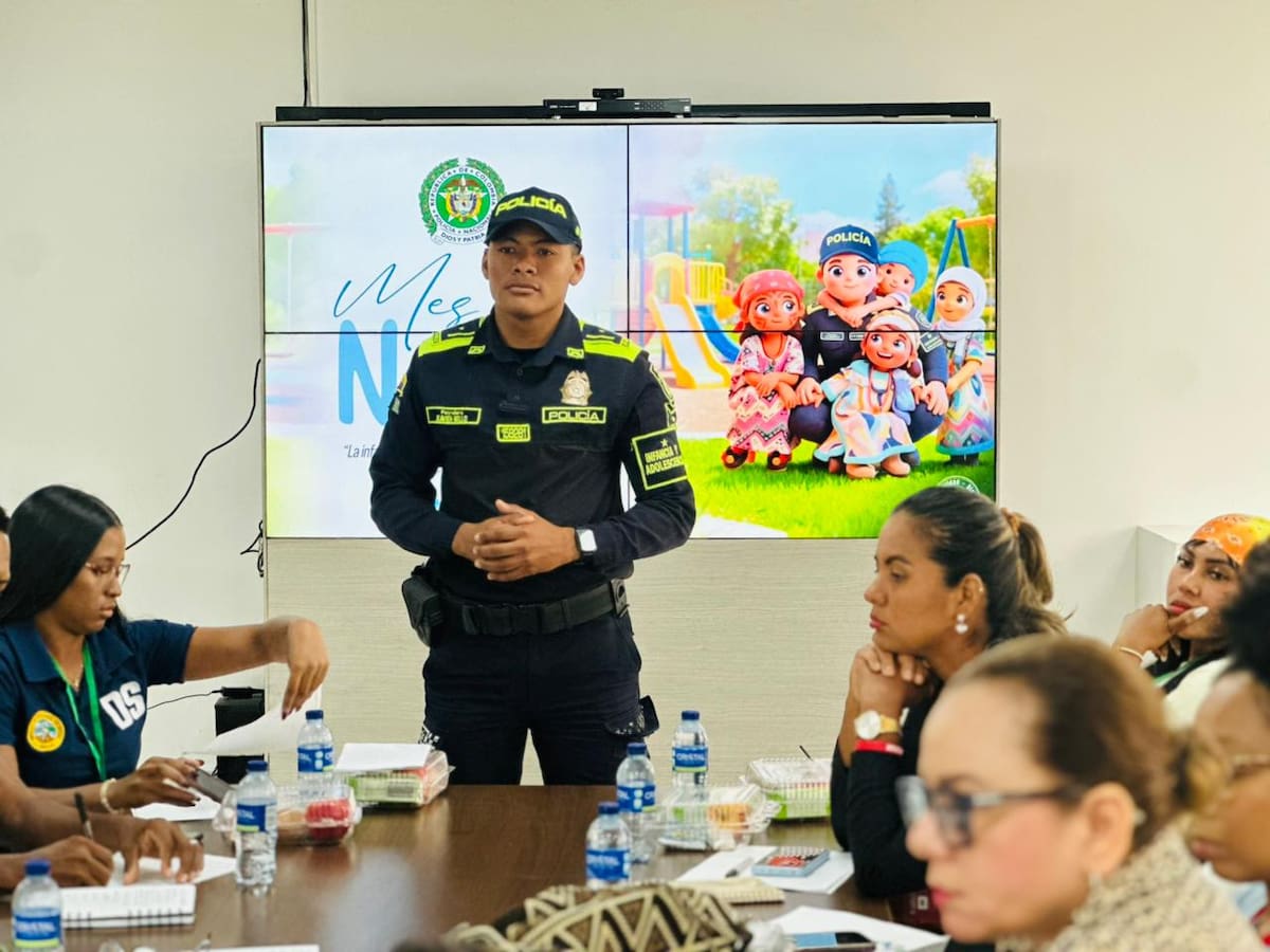 Policía en Cartagena lidera foro para proteger los sueños de niños, niñas y adolescentes.
