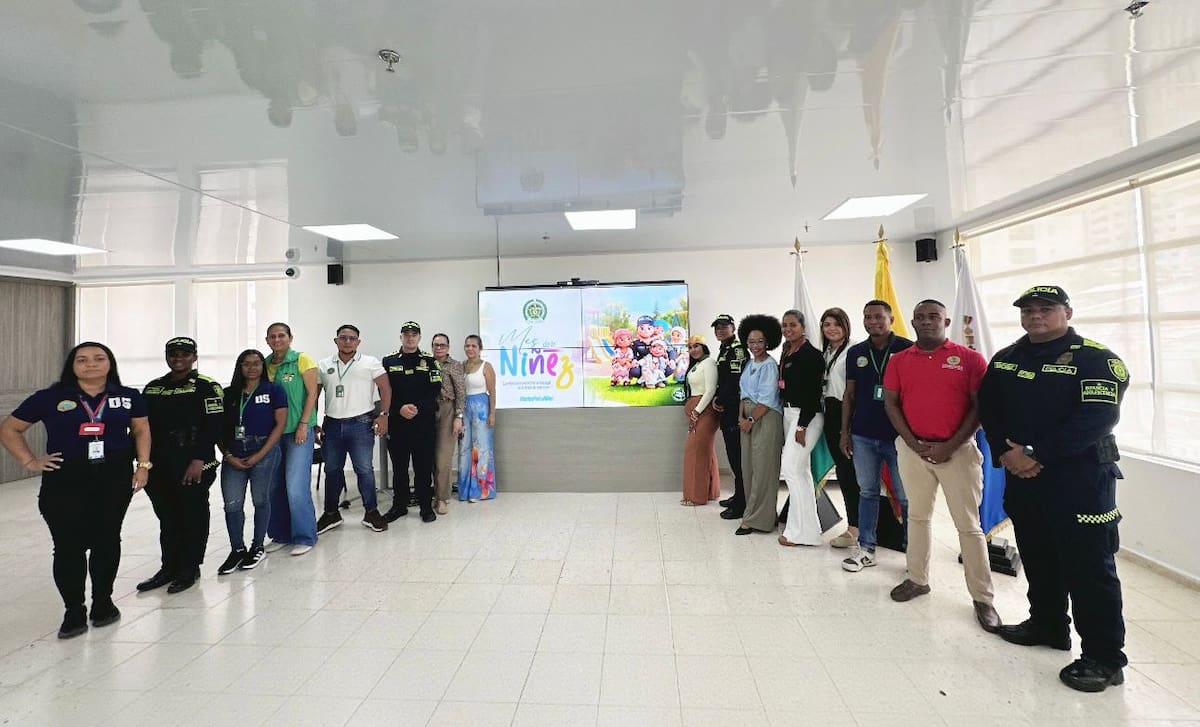 Policía en Cartagena lidera foro para proteger los sueños de niños, niñas y adolescentes.