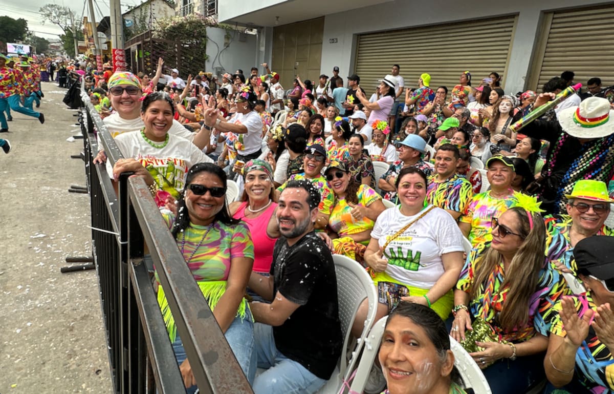 El buen comportamiento ciudadano durante el desfile de la Noche de Guacherna del Carnaval de Barranquilla 2026 fue destacado por la Policía Metropolitana.//El Universal..