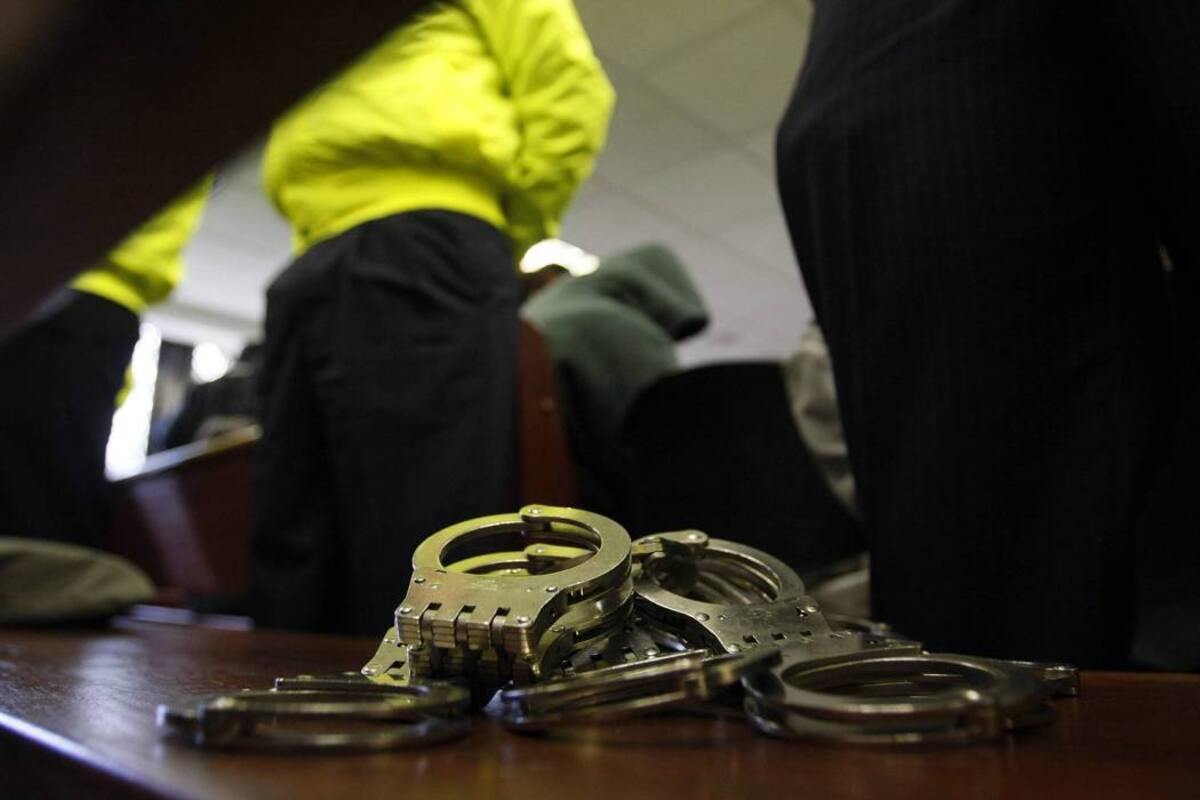 Policía, investigado por matar a balazos a un hombre al pedirle droga