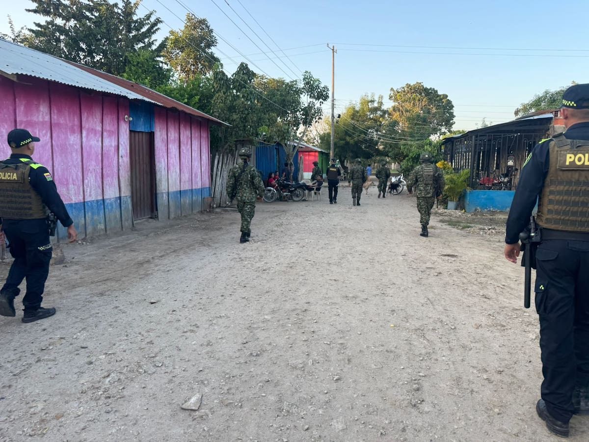 Policía Nacional y Ejército intensifican operativos de seguridad en el sur de Bolívar.