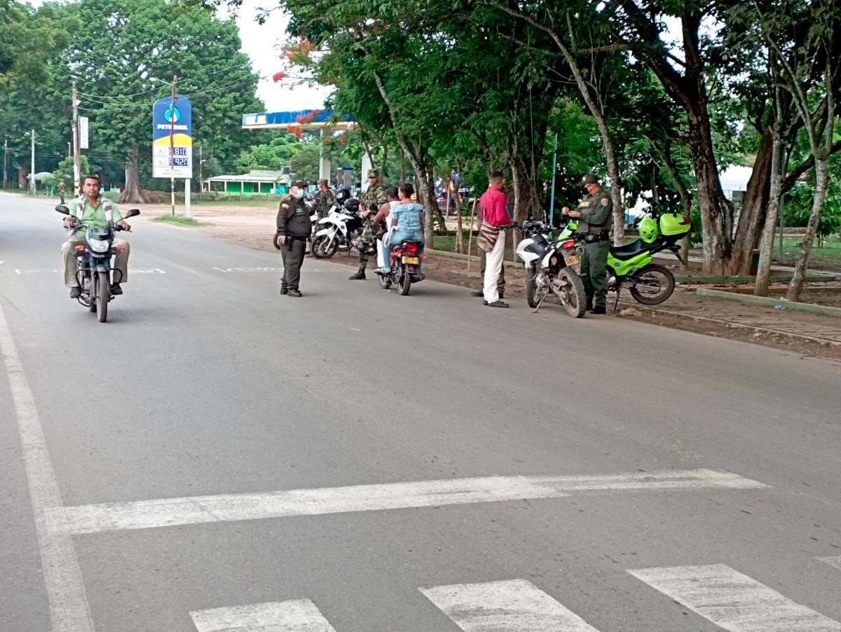 Actividades de registro y control permanente se desarrollan en los diferentes ejes viales de Bolívar. //Cortesía