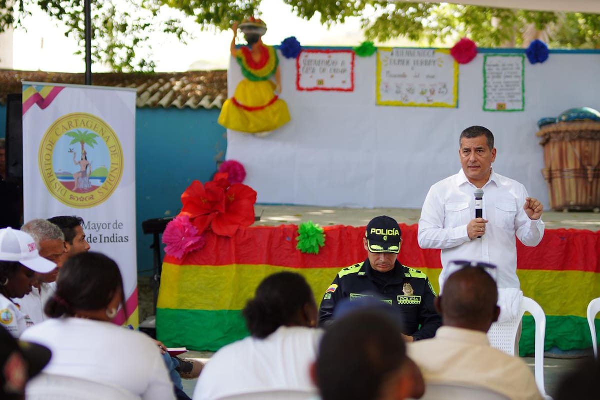 El alcalde Dumek Turbay propone autonomía policial en las ciudades capitales de Colombia. // Foto: Cortesía - Alcaldía de Cartagena.