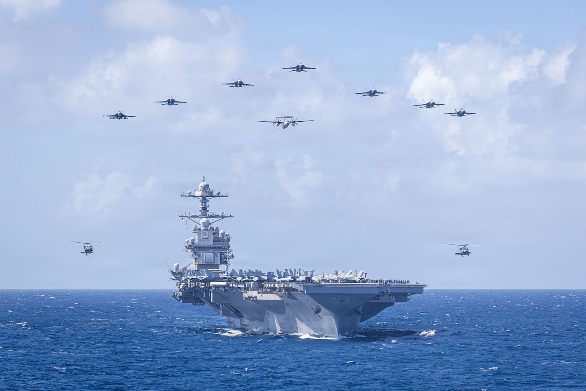 Donald Trump ordenó el despliegue del portaaviones USS Abraham Lincoln a aguas de Oriente Medio y ha ordenado el envío de otro más, el USS Gerald R. Ford (foto), para presionar a Irán. //EFE - U.S. Navy.