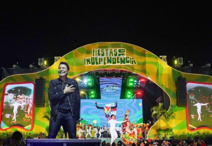 Chayanne apareció de sorpresa en el Preludio de la Localidad 2, en el Pozón