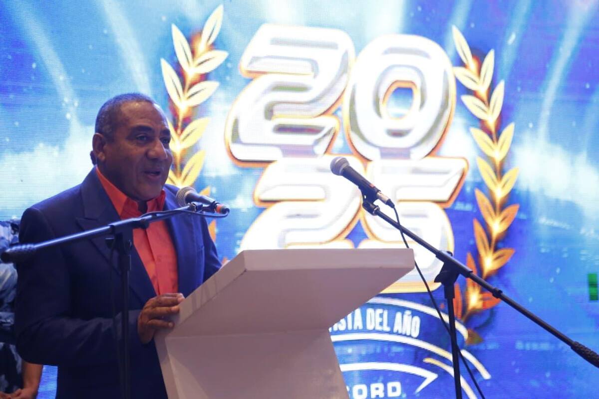 Juan Carlos Revollo, presidente de Acord Bolívar en el acto de Premiación del Deportidsta del Año 2026.//CARLOS CABALLERO