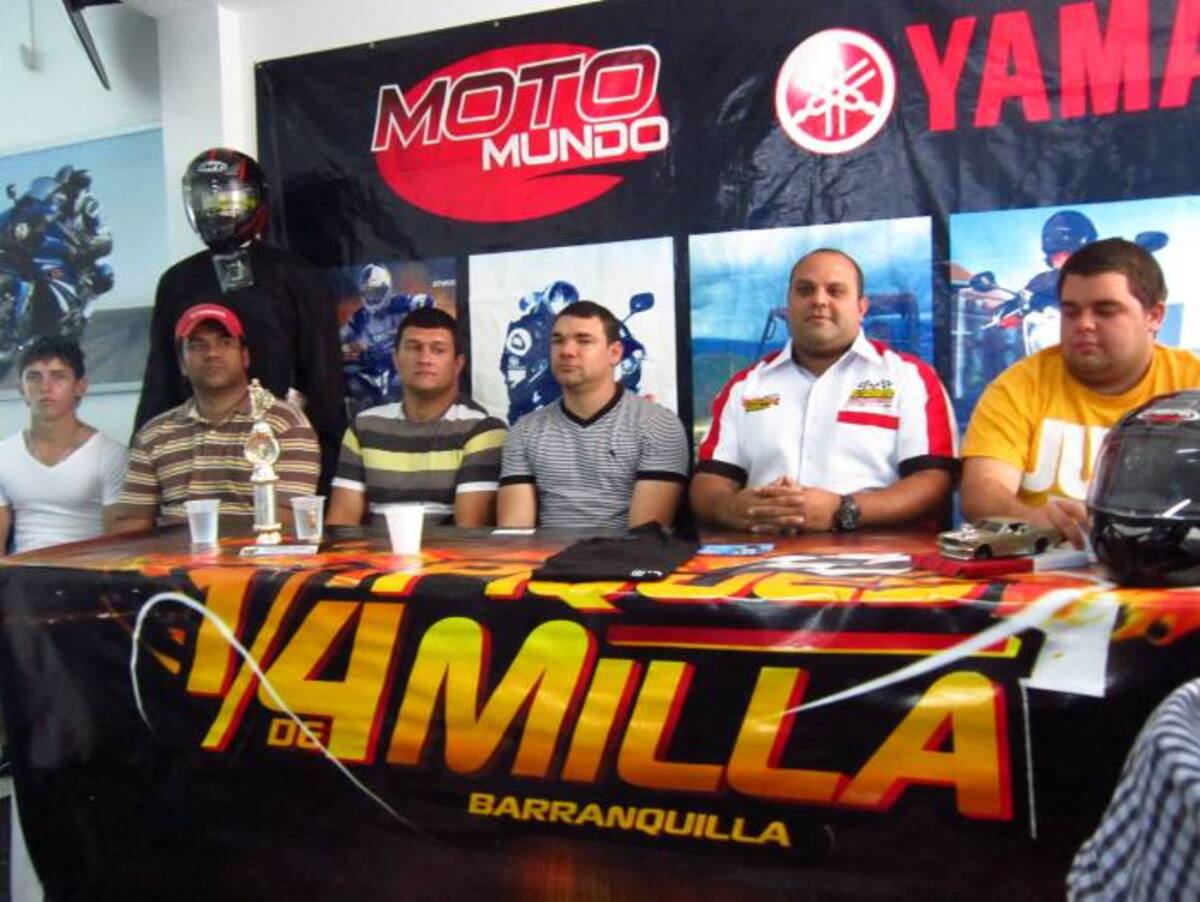 Aspecto de la presentación ayer de la Primera Válida Nacional de los Piques Cuartos de Milla para superbikes, cuatrimotos y motos de mediano cilindraje, que será este domingo 20 de mayo en el Autódromo Motor Sports Park de Barranquilla. JUAN MANUEL CANTILLO-EL UNIVERSAL